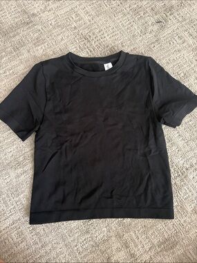 a new day Black Short-Sleeve Crewneck Tee